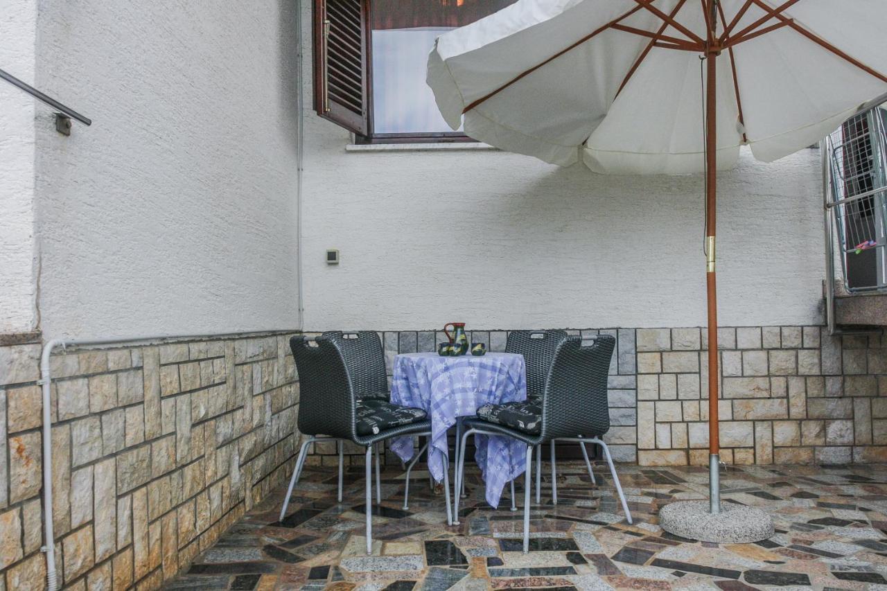 Apartment Suzy Vantacici Luaran gambar